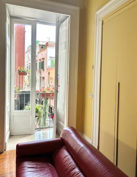 Il Salotto B&B Neapel Exteriör bild